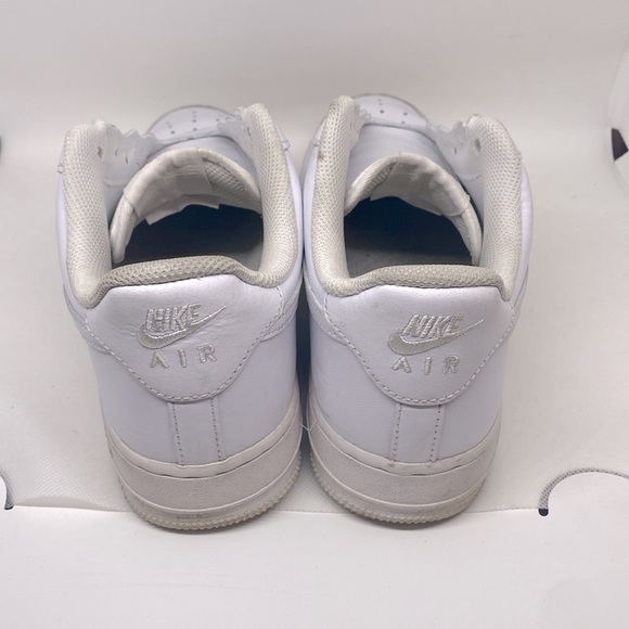 Nike Air Force 1 - Picture 2 of 3